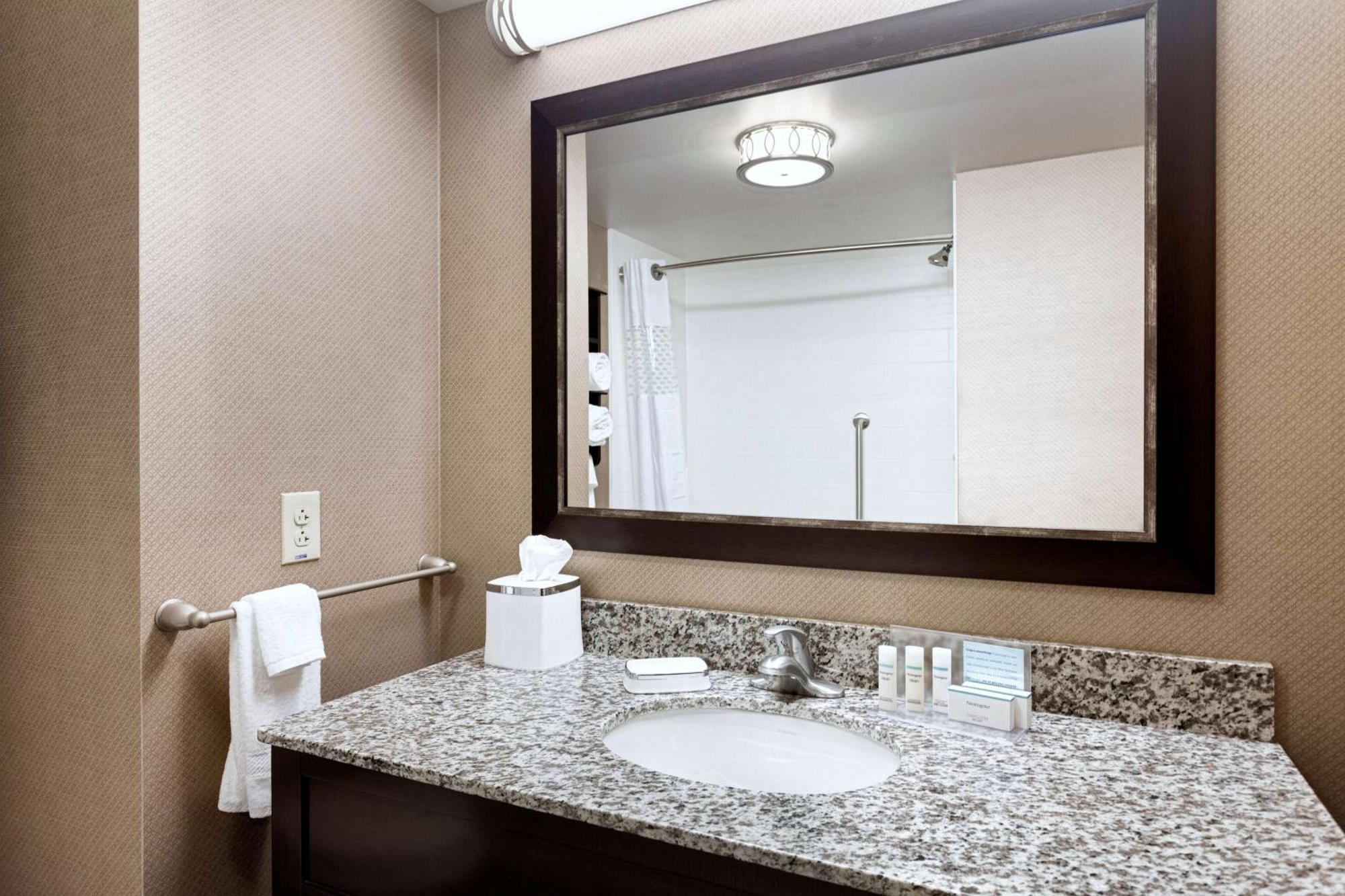 Hampton Inn Lewiston-Auburn Kültér fotó
